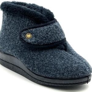 ZAPATILLA DE CASA ABOTINADA CON VELCRO